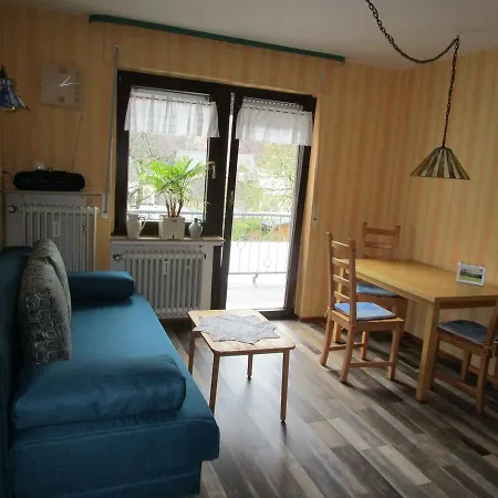 Fewo Gaestezimmer Ellenz-Poltersdorf Extérieur photo